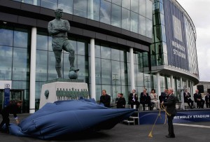 Bobby Moore Statue at Wembley Stadium